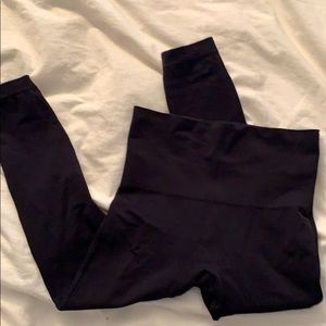SPANX cropped black legging size S/P